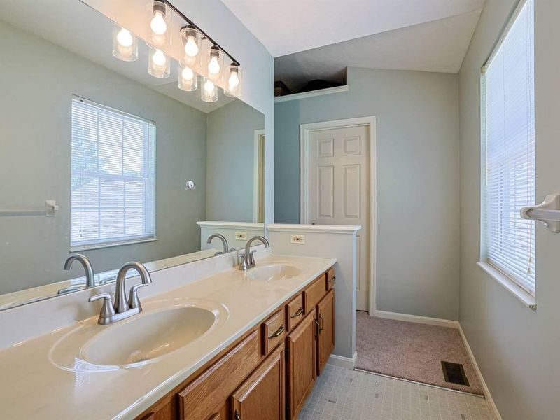 6502 Blossomwood Court, Florence, KY 41042 Photo 23