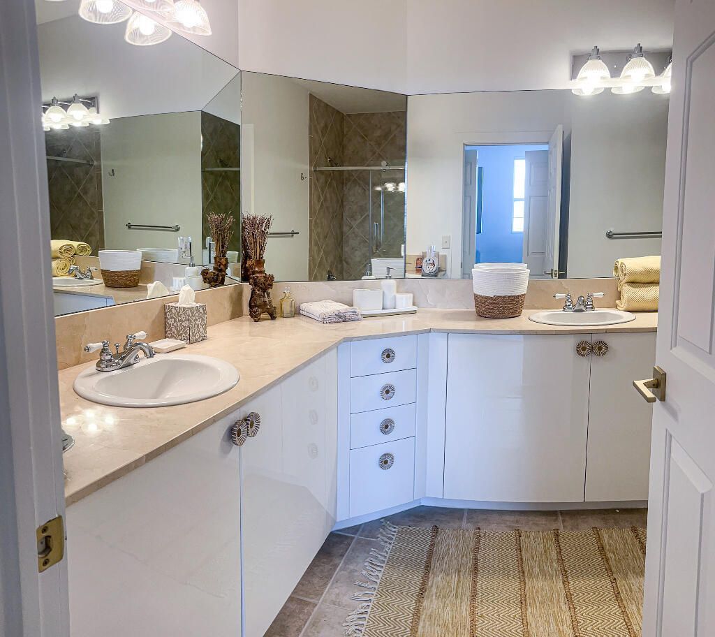 806 E Windward Way, Unit 617, Lantana, FL 33462 Photo