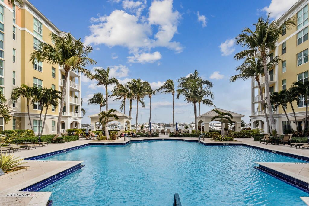 806 E Windward Way, Unit 617, Lantana, FL 33462 Photo