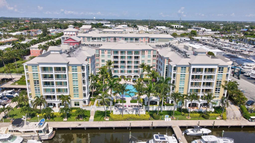 806 E Windward Way, Unit 617, Lantana, FL 33462 Photo