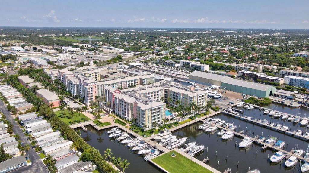 806 E Windward Way, Unit 617, Lantana, FL 33462 Photo