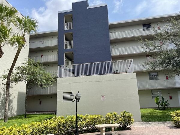 10000 NW 80th Court, Unit 2534, Hialeah Gardens, FL 33016
