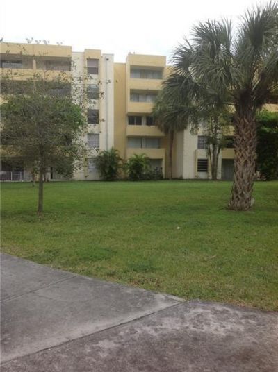 10000 NW 80th Court, Unit 2534, Hialeah Gardens, FL 33016 Photo