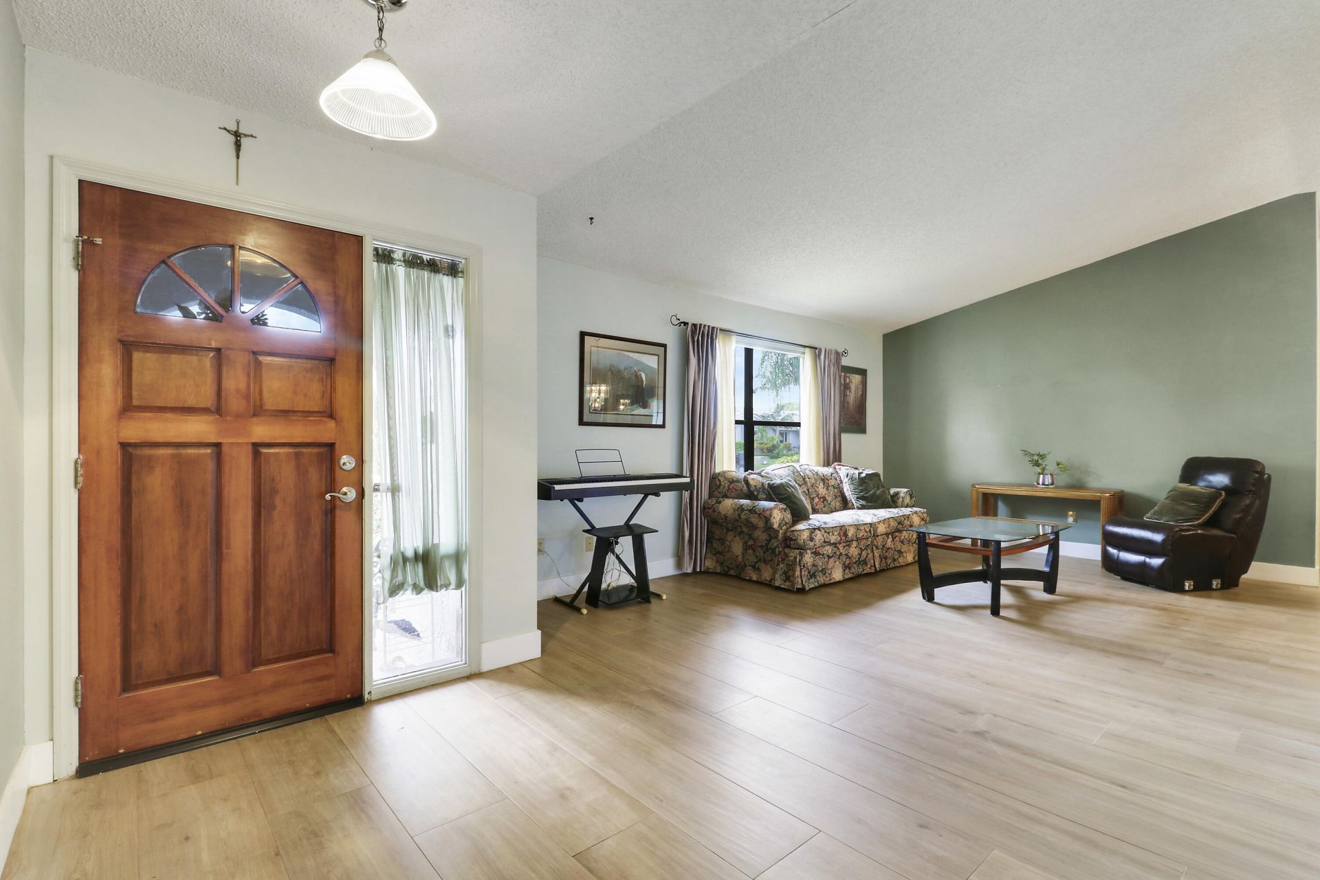 15821 Sedgewyck Circle N, Davie, FL 33331 Photo