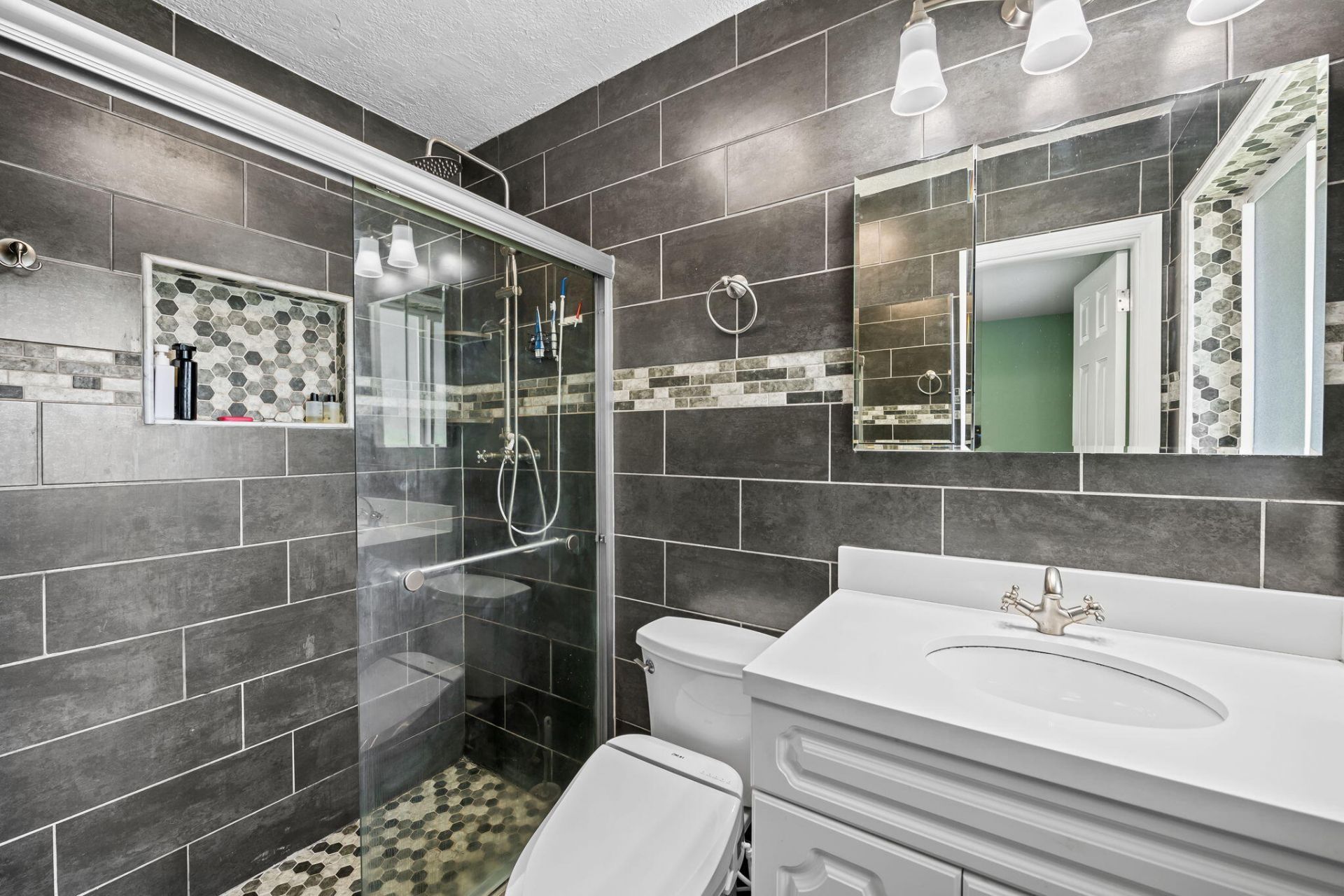 Please Call For Address, Plantation, FL 33317 Photo