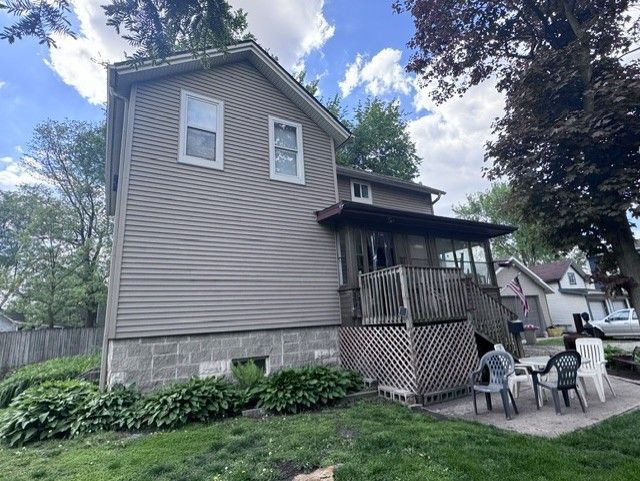 248 W Washington Street , West Chicago, IL 60185