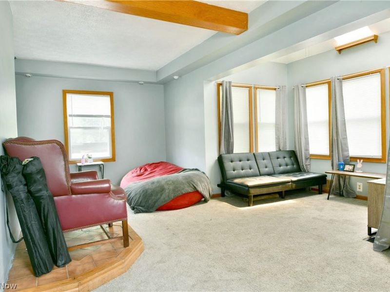 405 Oak Knoll Avenue SE, Warren, OH 44483 Photo 10