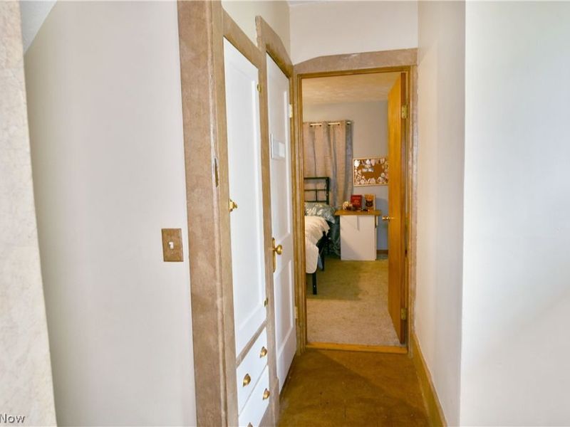 405 Oak Knoll Avenue SE, Warren, OH 44483 Photo 20