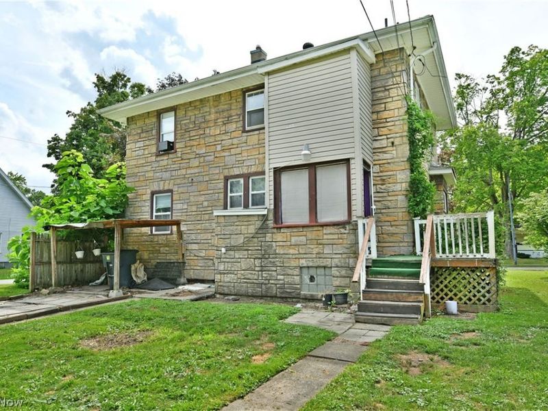 405 Oak Knoll Avenue SE, Warren, OH 44483 Photo 35