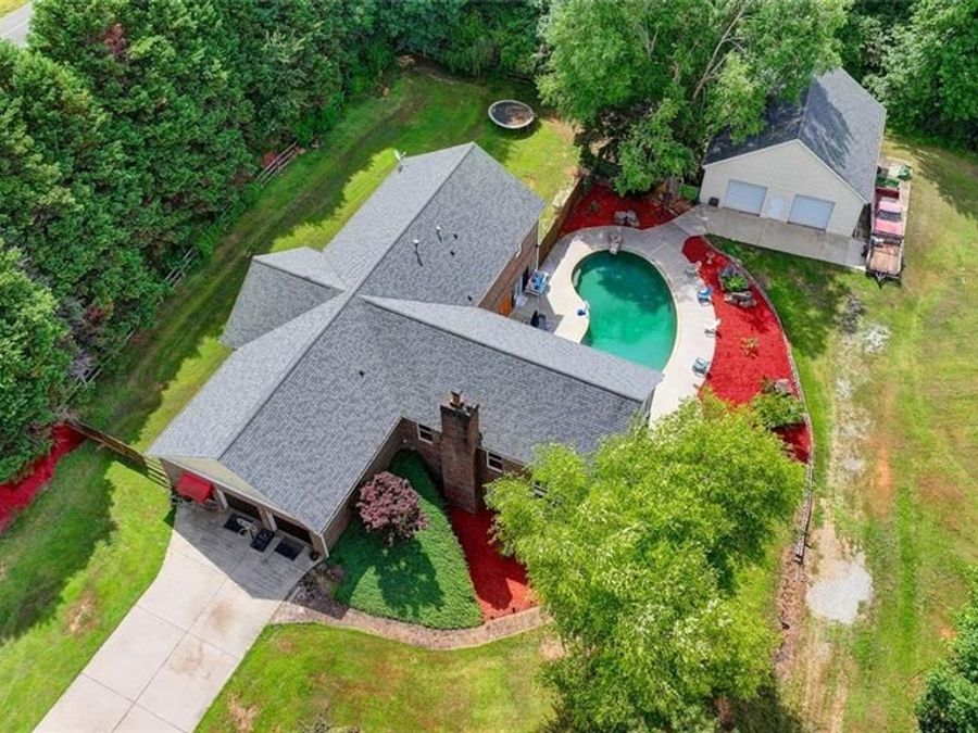 Property Image 40