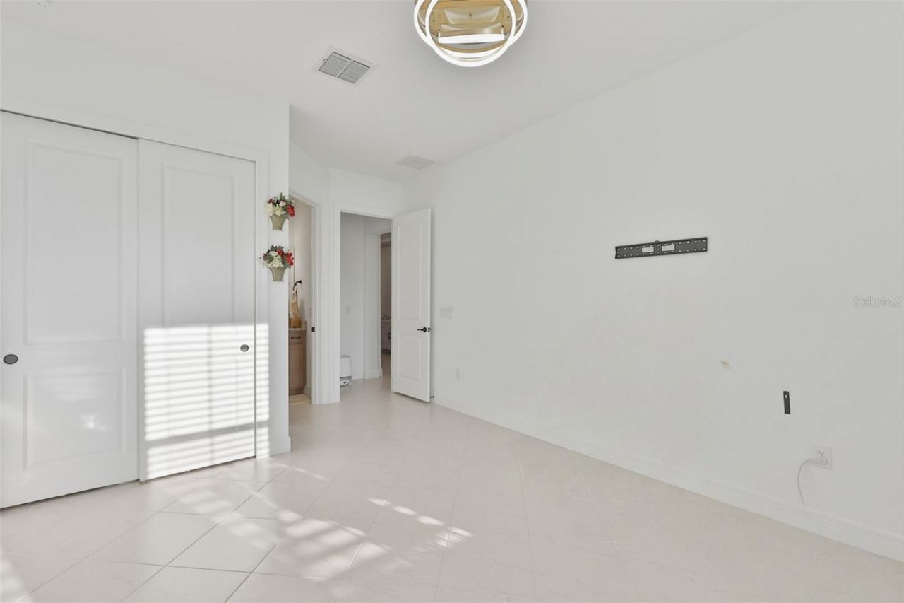 11481 Owasee Trails Place , Riverview, FL 33569 Photo