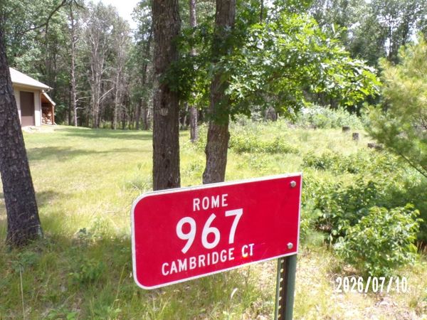 967 Cambridge Court, Nekoosa, WI 54457