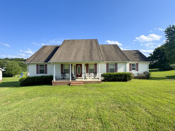 185 Ridgecrest Rd , Hartsville, TN 37074