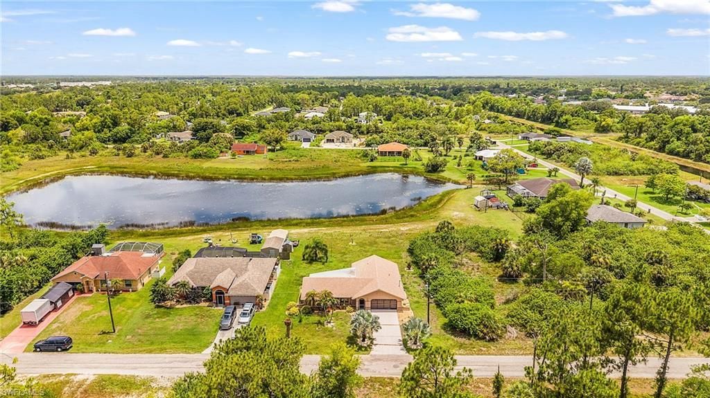 720 Chavers St E, Lehigh Acres, FL 33974 Photo