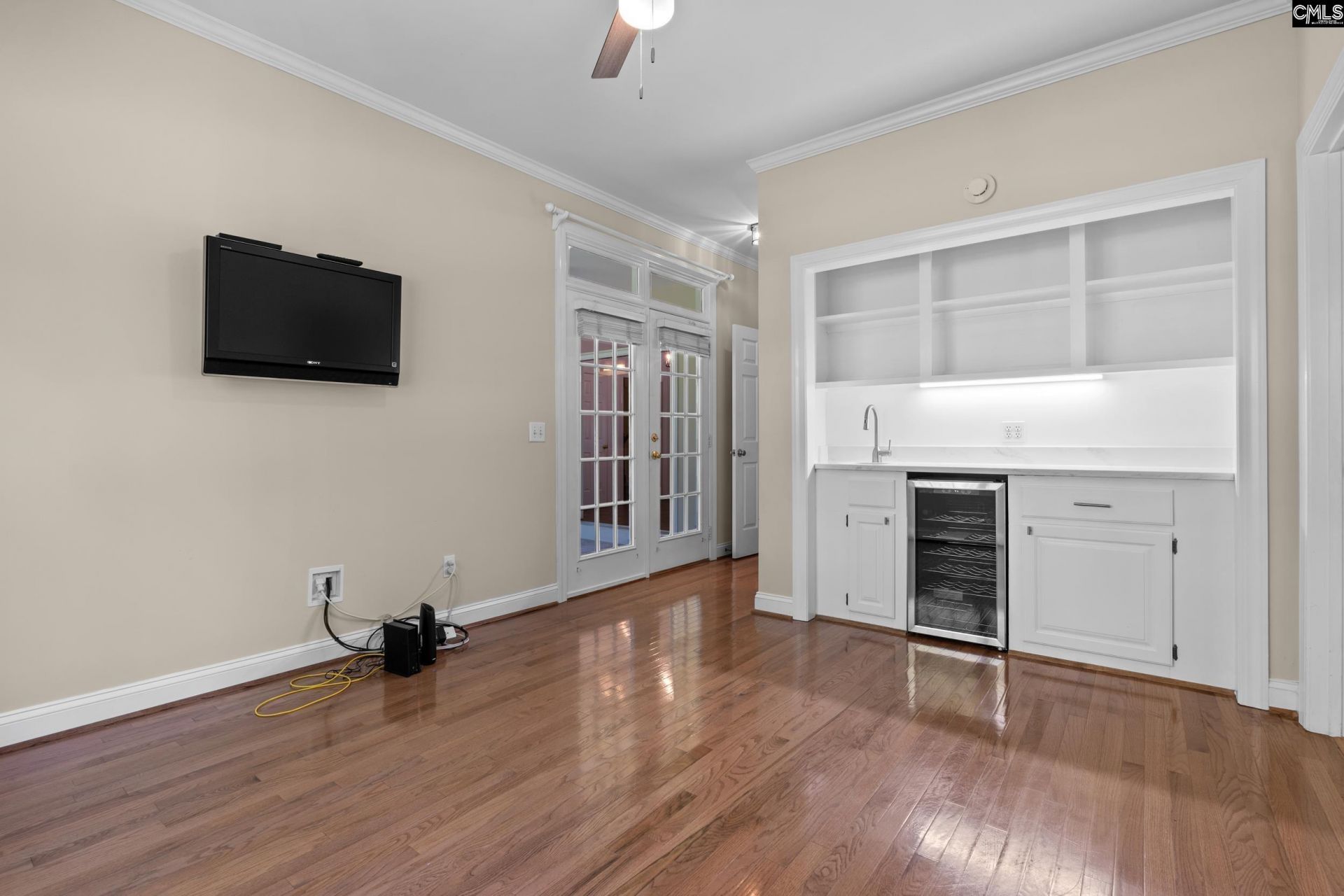 120 Overlook Drive  Photo 15