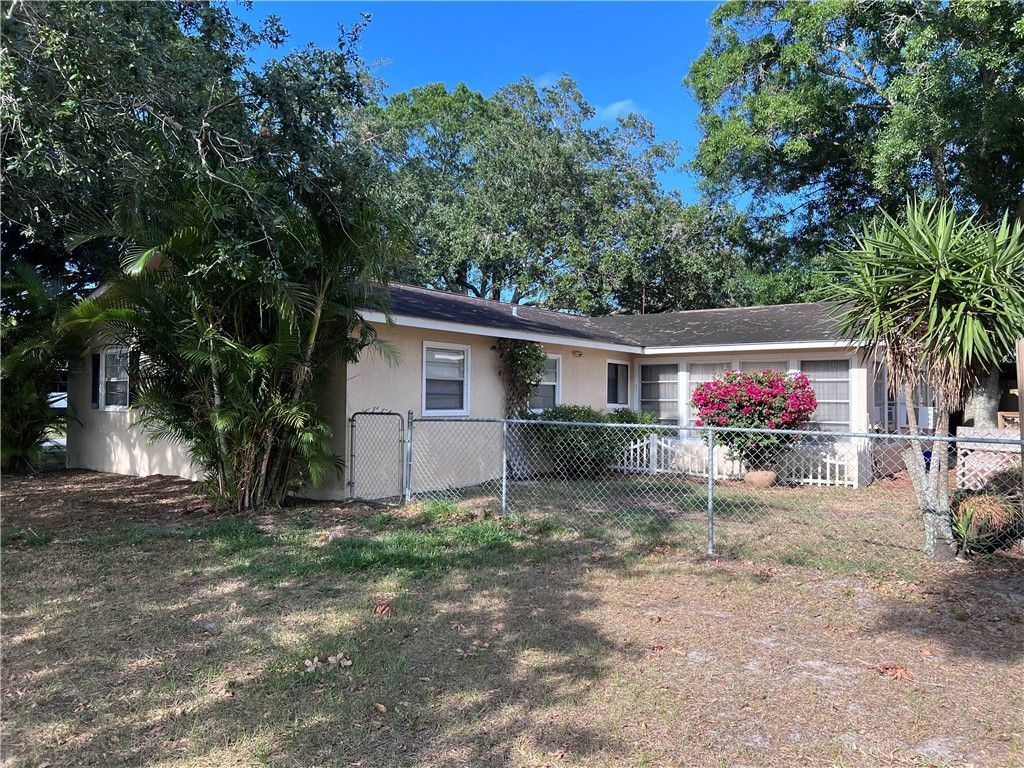 401 Easy Street, Sebastian, FL 32958 Photo