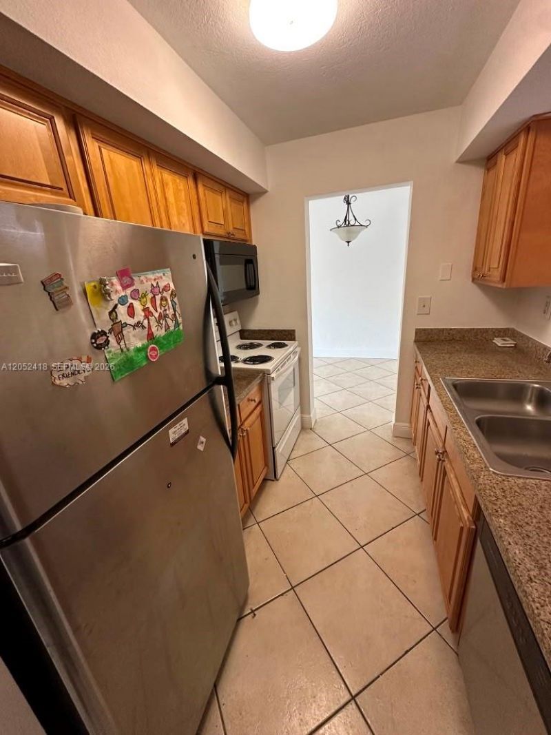8601 SW 94th St, Unit 207W, Miami, FL 33156 Photo