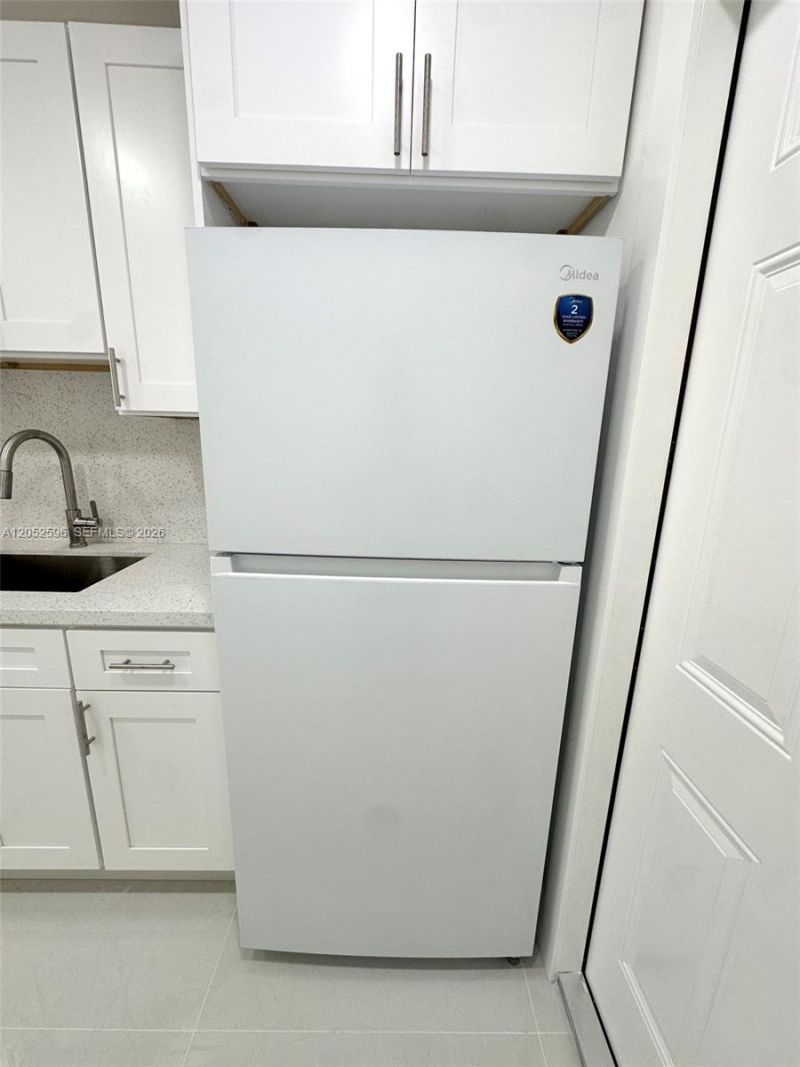 417 NW 7th Ter, Unit 2, Fort Lauderdale, FL 33311 Photo