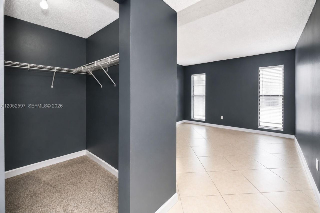 4848 NW 24th Ct , Unit 436, Lauderdale Lakes, FL 33313 Photo