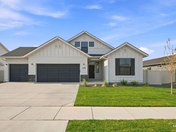 3777 E White Plains St, Nampa, ID 83686