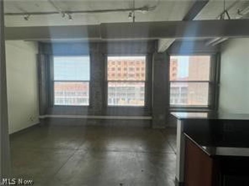 1104 E Prospect Avenue E, Unit 305, Cleveland, OH 44115 Photo 8