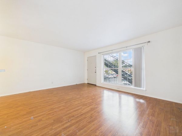 2425 Ashdale DR, Unit 60, Austin, TX 78757
