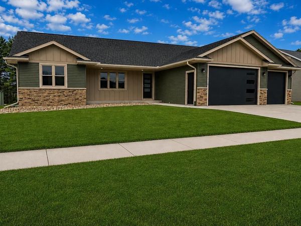 1917 Golden Gate WAY, Holmen, WI 54636