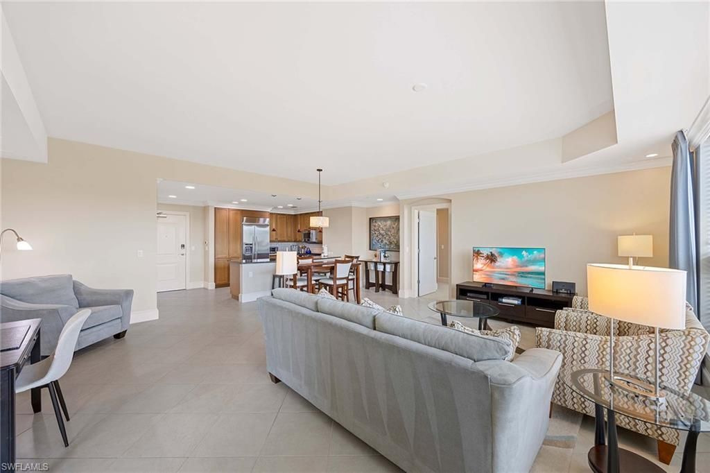 9115 Strada Pl , Unit 5213, Naples, FL 34108 Photo