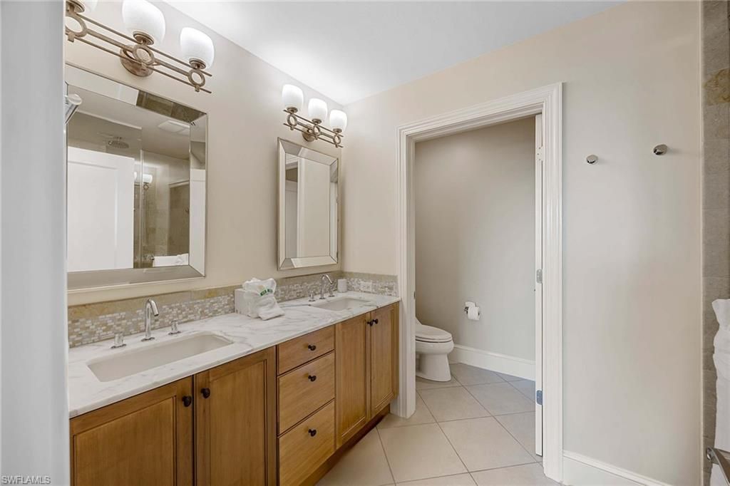 9115 Strada Pl , Unit 5213, Naples, FL 34108 Photo