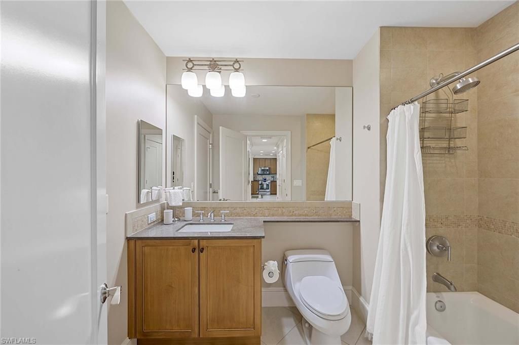 9115 Strada Pl , Unit 5213, Naples, FL 34108 Photo