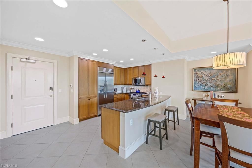 9115 Strada Pl , Unit 5213, Naples, FL 34108 Photo