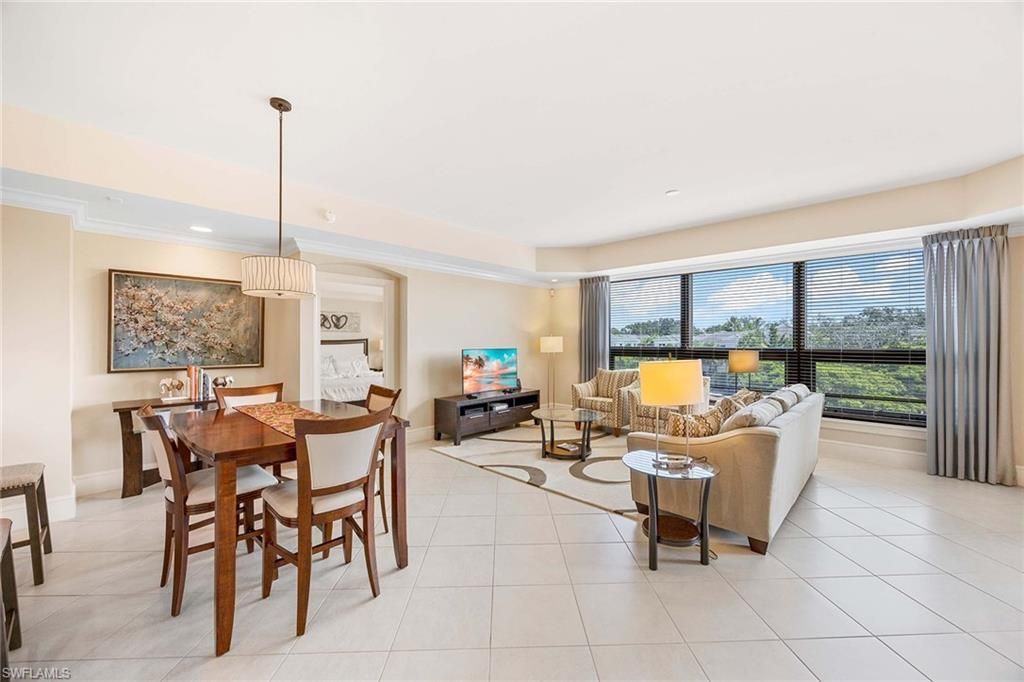 9115 Strada Pl , Unit 5213, Naples, FL 34108 Photo