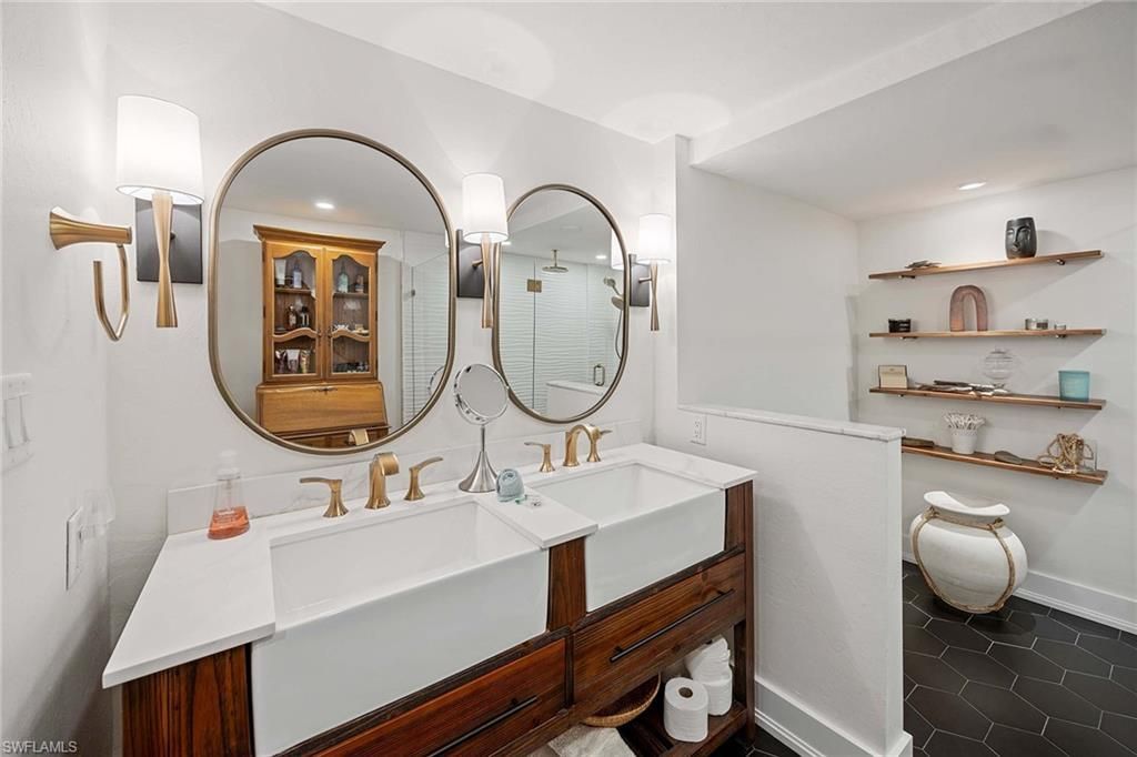 555 Park Shore Dr , Unit B408, Naples, FL 34103 Photo