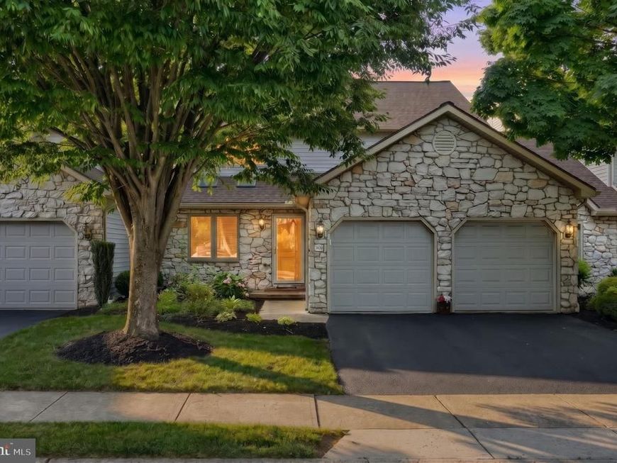 2632 Fairway Drive, Unit 2632, York, PA 17402 Main Photo