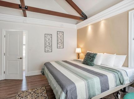 303 W St, Sacramento, CA 95818 Photo