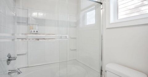 303 W St, Sacramento, CA 95818 Photo