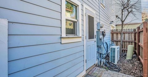 303 W St, Sacramento, CA 95818 Photo