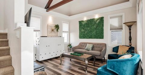 303 W St, Sacramento, CA 95818 Photo