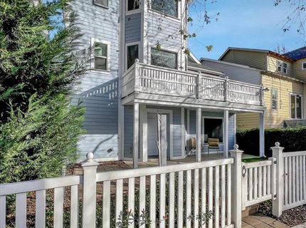 303 W St, Sacramento, CA 95818 Photo