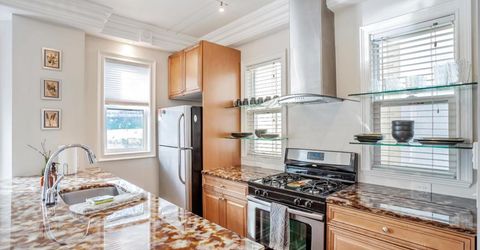 303 W St, Sacramento, CA 95818 Photo