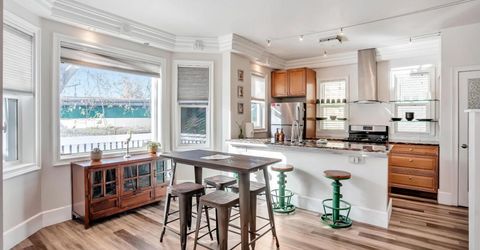 303 W St, Sacramento, CA 95818 Photo