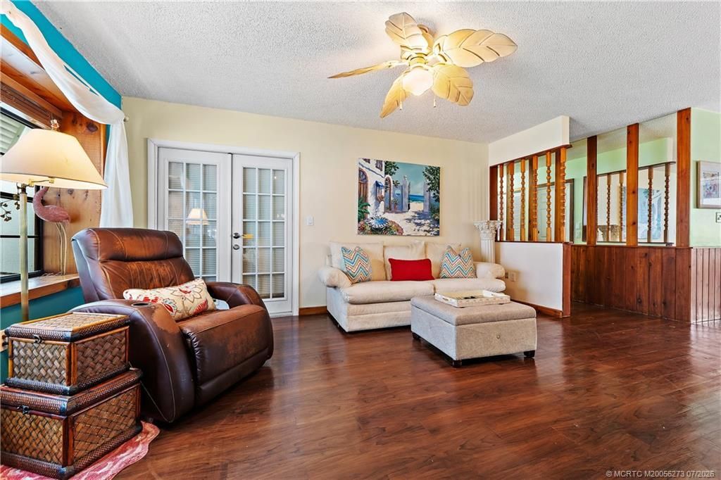 715 SW Rustic Circle , Stuart, FL 34997 Photo