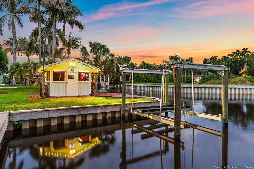 715 SW Rustic Circle, Stuart, FL 34997 Photo