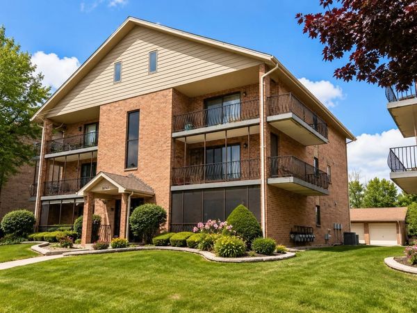 Unit 2N, Tinley Park, IL 60477