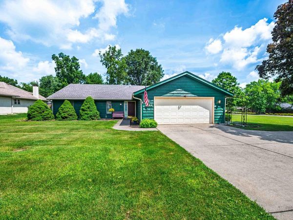 4304 W Petty Road, Muncie, IN 47304