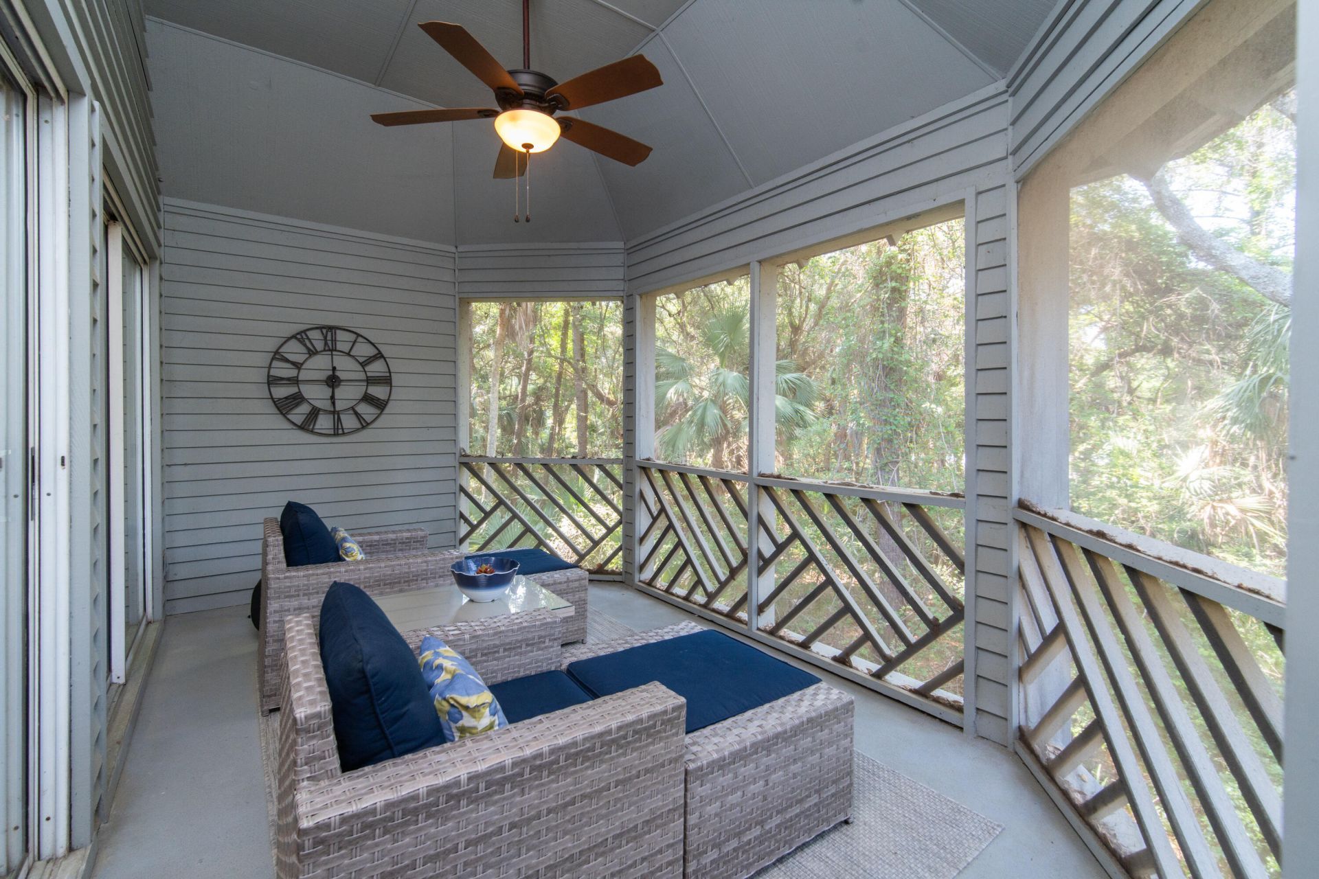 5504 Green Dolphin Way Photo 8