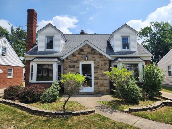 1335 Washington Boulevard , Mayfield Heights, OH 44124
