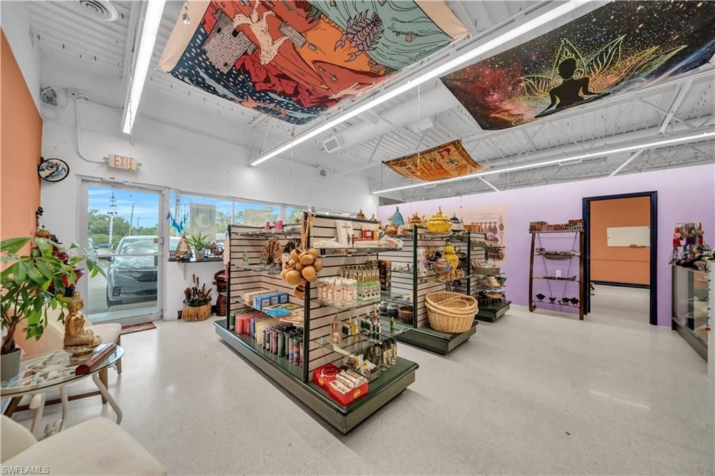 710 Pondella Rd, Unit 6&7, North Fort Myers, FL 33903 Photo
