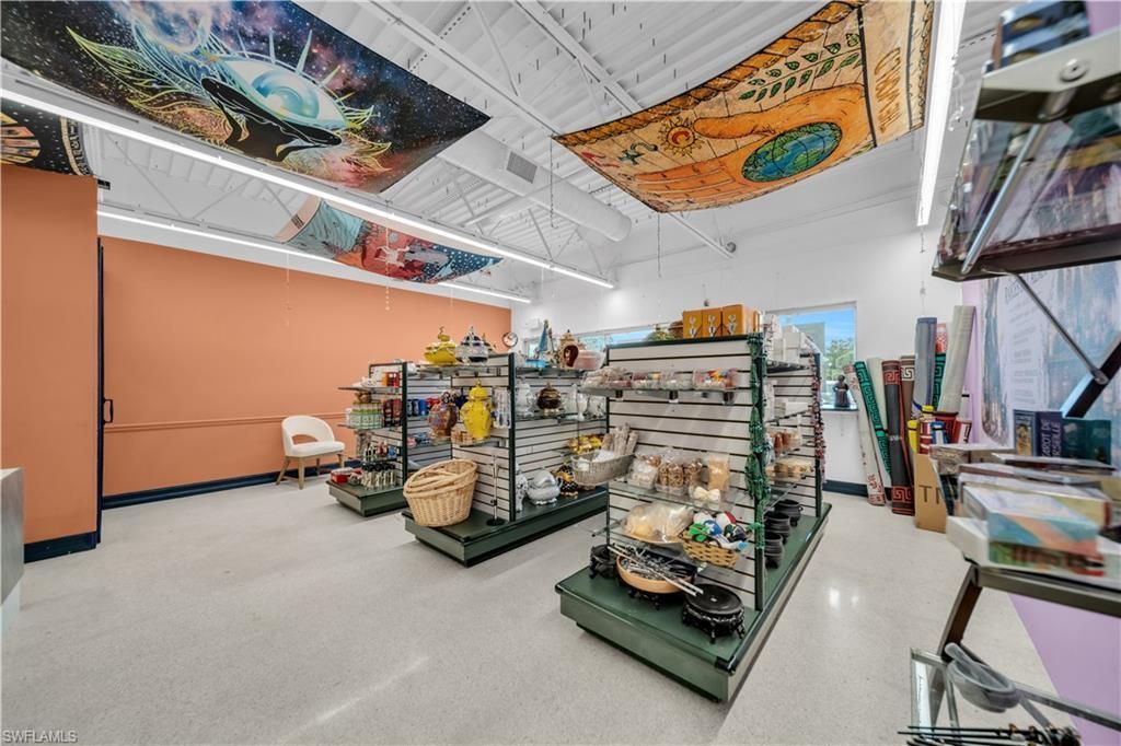 710 Pondella Rd, Unit 6&7, North Fort Myers, FL 33903 Photo