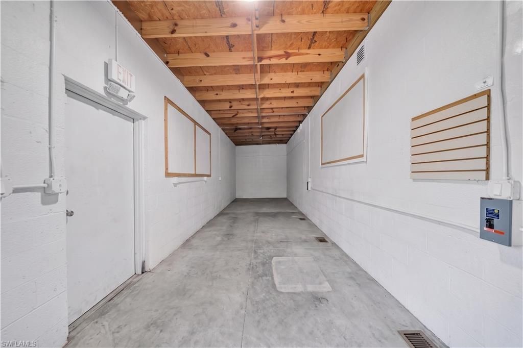 710 Pondella Rd, Unit 6&7, North Fort Myers, FL 33903 Photo